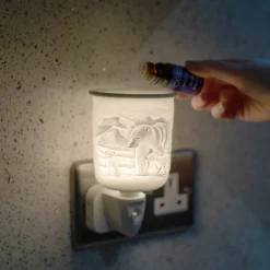 Cello - Porcelain Plug In Electric Wax Burner - Polar Bear