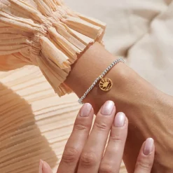 Joma Jewellery Bracelet - A Little Trust in the Magic of New Beginnings